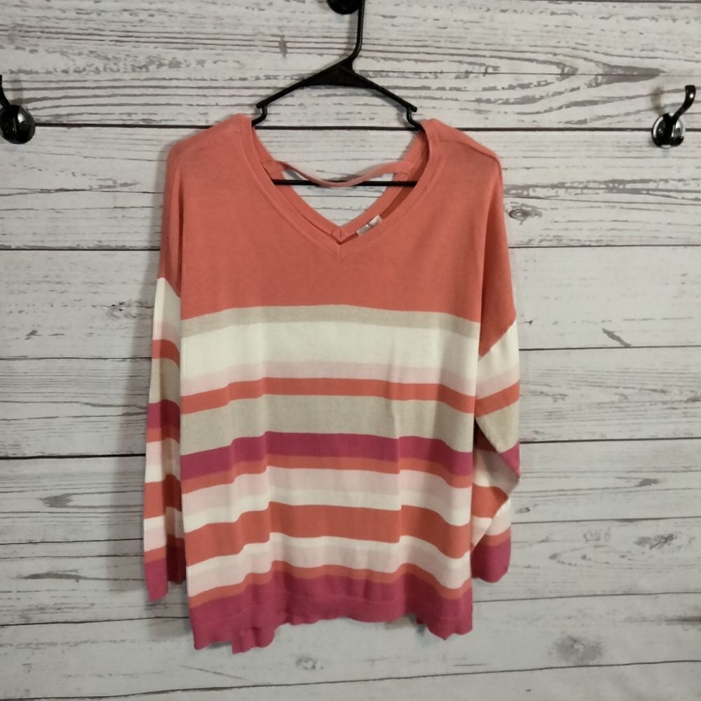 "avenue" woman's sweater   